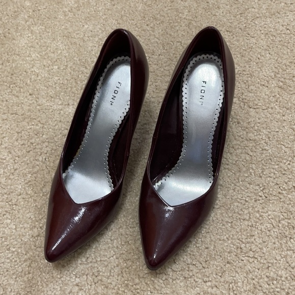 FIONI heels - Picture 2 of 9